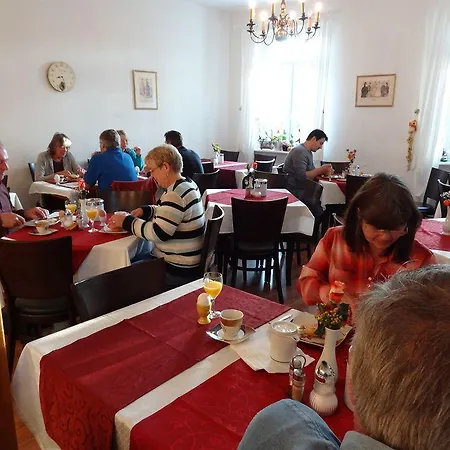Konstanz 3* Berlin