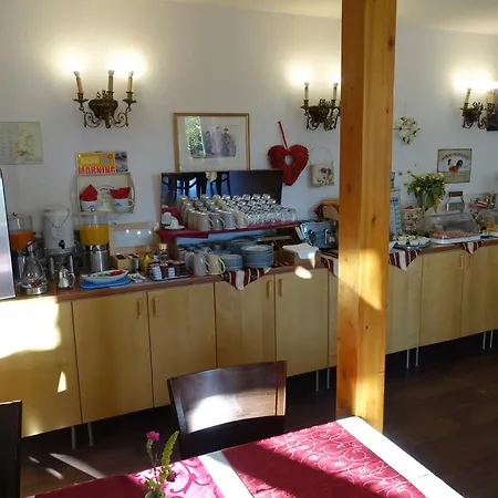 Szálloda Konstanz 3*