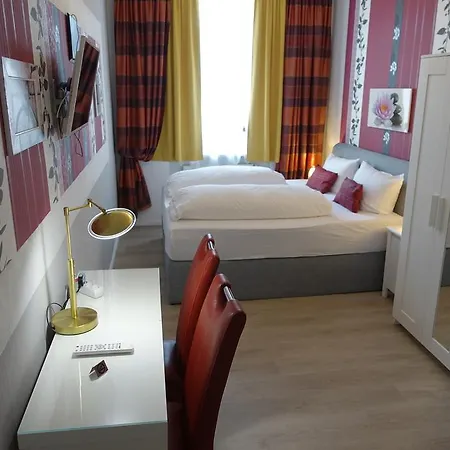 Hotel Konstanz 3*