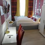 Hotel Konstanz 3*