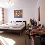 Hotel Konstanz 3*